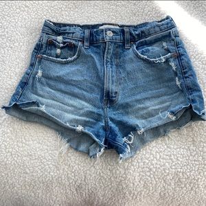 Abercrombie & Fitch The Mom Short